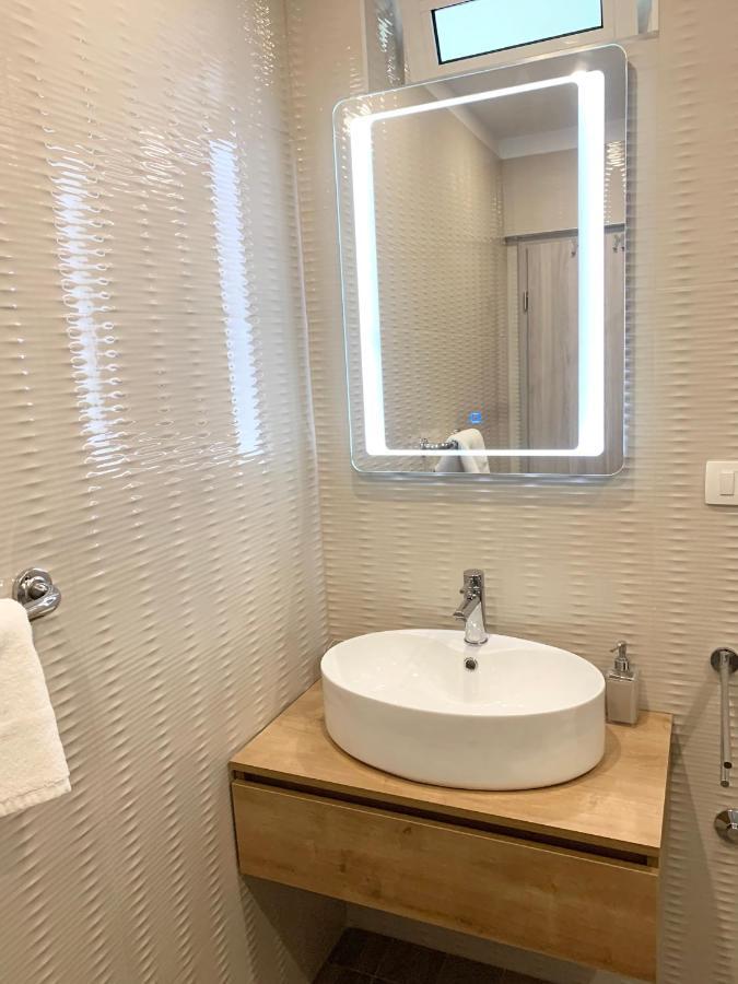 Guesthouse Maver Cres Eksteriør bilde